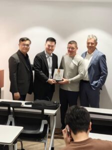 Dr. Pascal Paldino合影